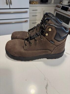 Danner Brown and Black Leather Work Boots - Men's Rugged Lace-Up